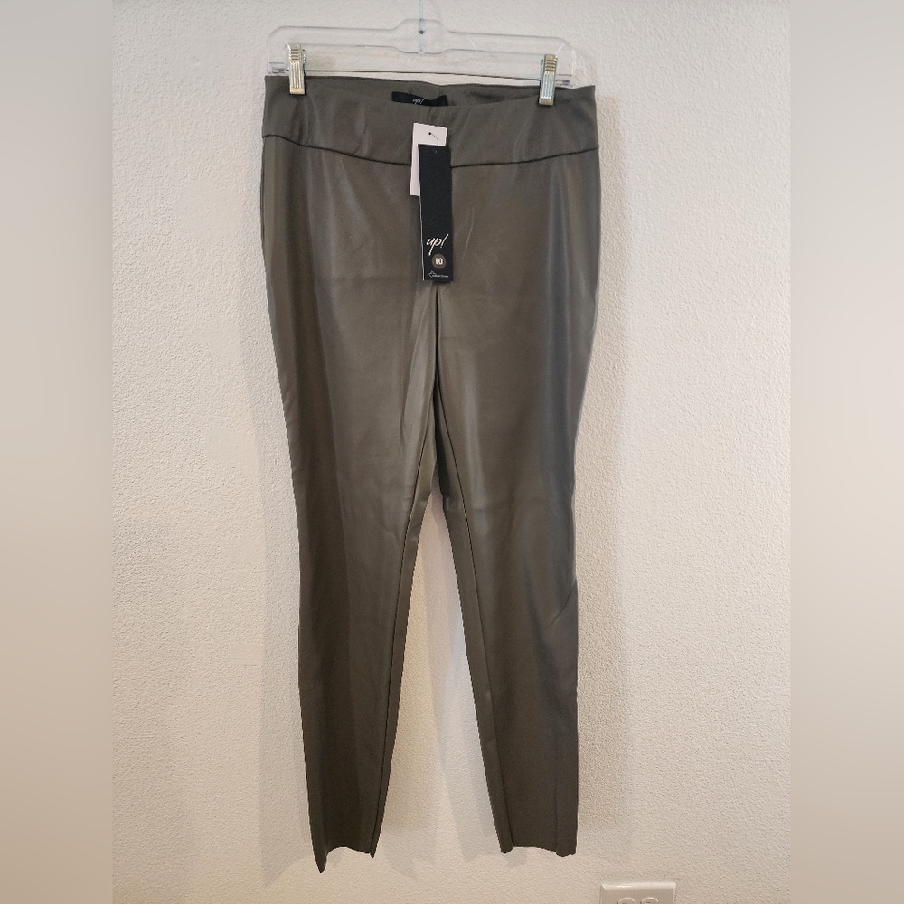 Up! Cananda Taupe Faux Leather Legging Pants Size 10 NEW Perfect for Fall
